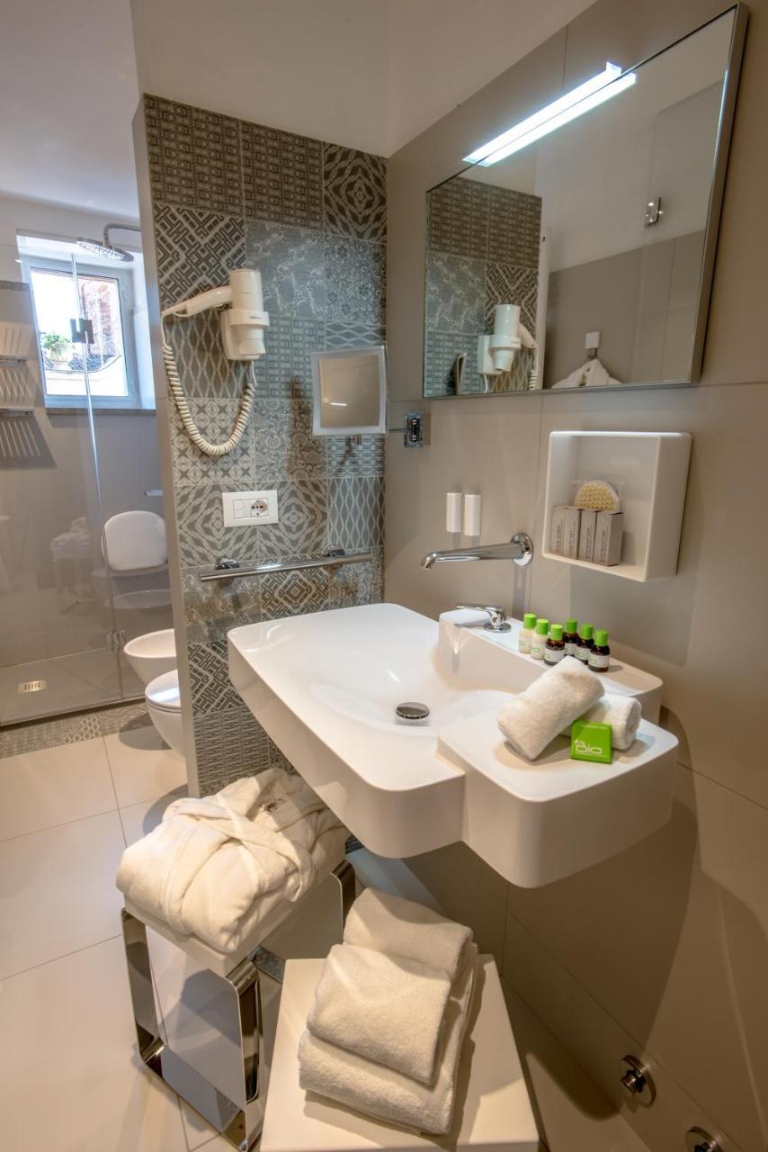 Uve Rooms & Wine Bar La Morra Εξωτερικό φωτογραφία